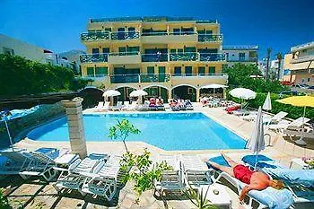 Aparthotel Petra 3*