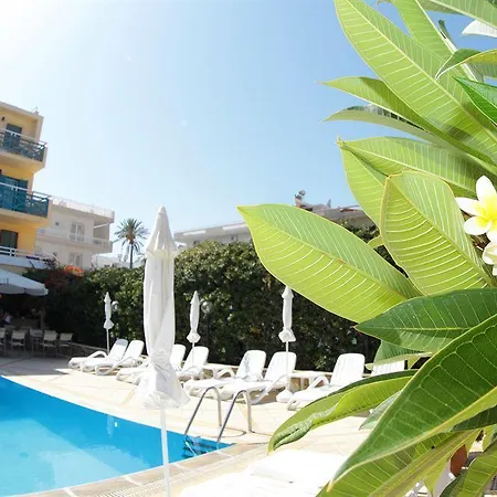 Aparthotel Petra